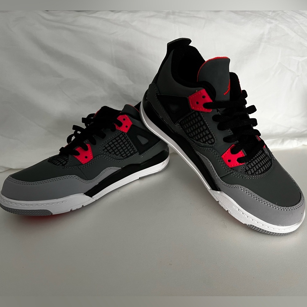 Jordan's kids size 3